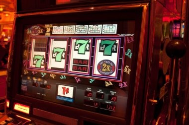 Sic Bo Dadu payout table showing odds for Small, Big, pairs, triples, and specific totals